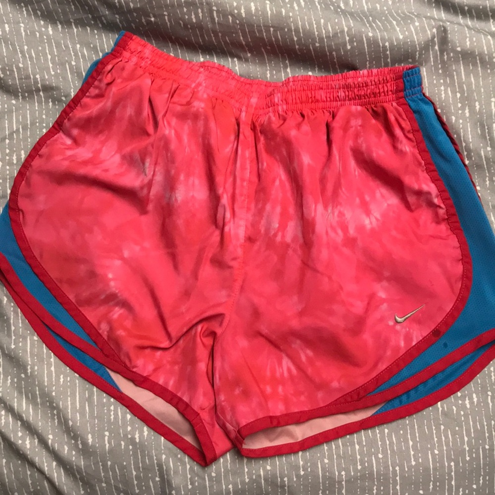 Pink tye dye Nike